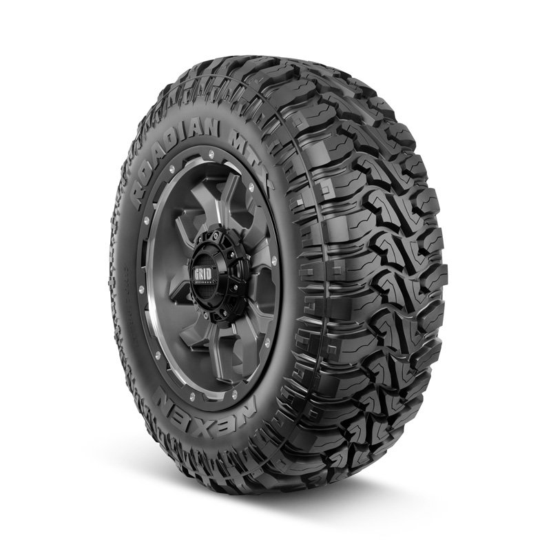 Nexen Roadian MTX RM7